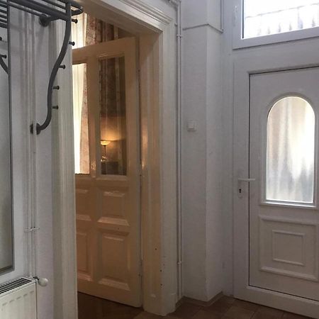 Ac With Free Parking At Acacia St, City Center Budapest Exterior foto